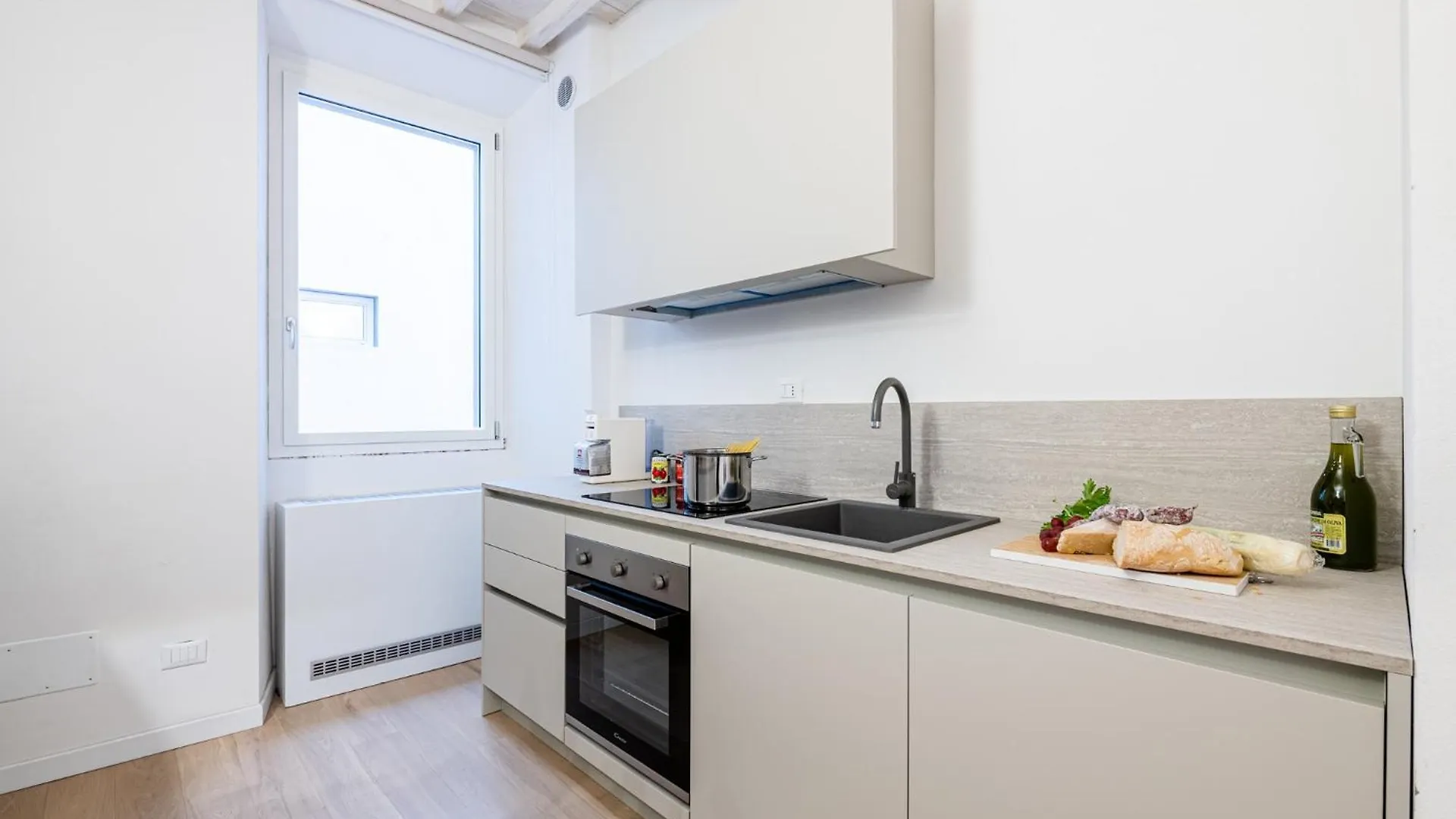 Algila Lifestyle Tornabuoni Apartments Florence